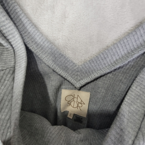 Chaser Pink & Grey V-Neck Thermal Waffle Knit Oversized Hoodie - Picture 4 of 7